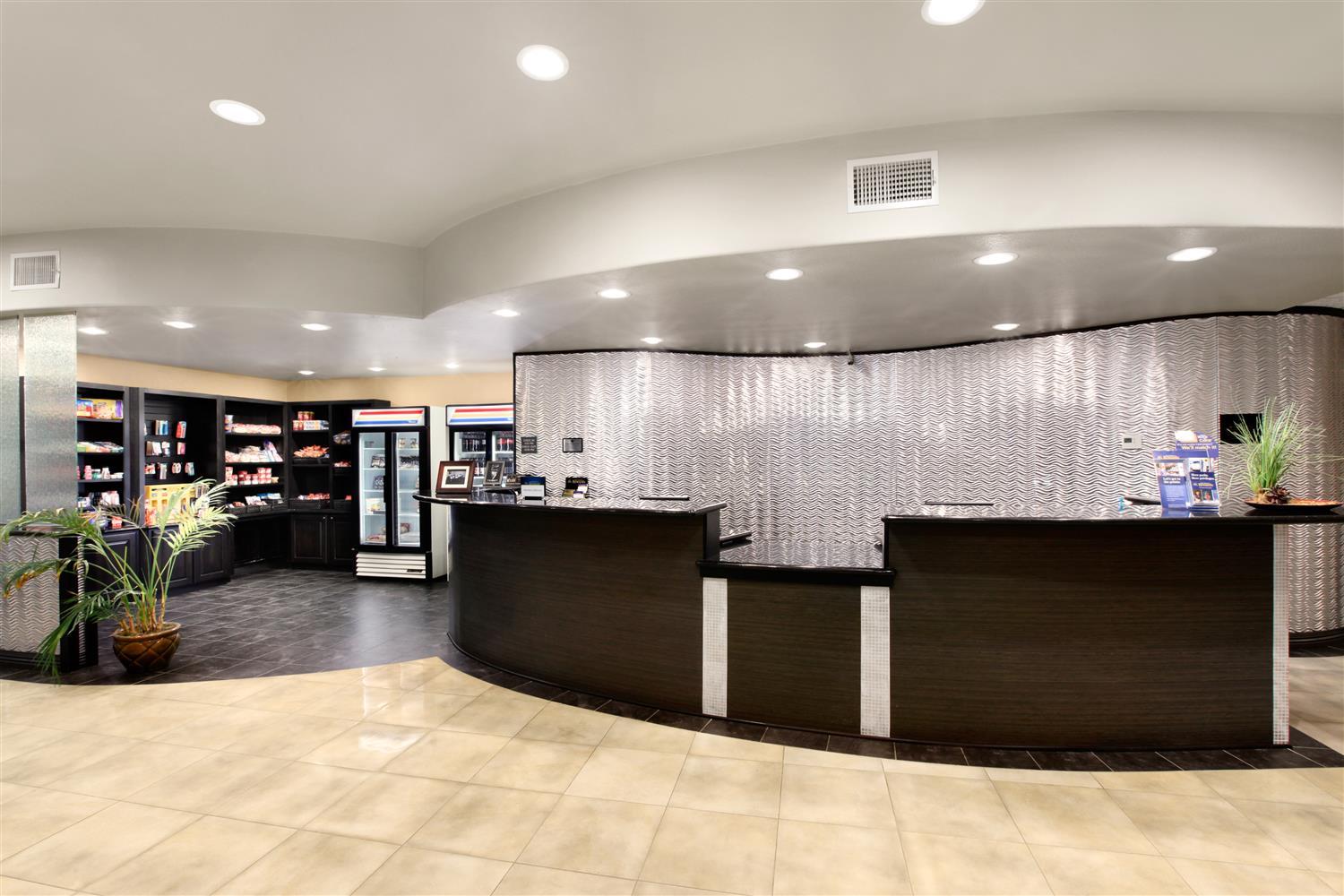 Best Western Premier Crown Chase Inn & Suites Denton Exteriér fotografie